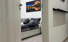 Palmira'S Rome Sweet Home